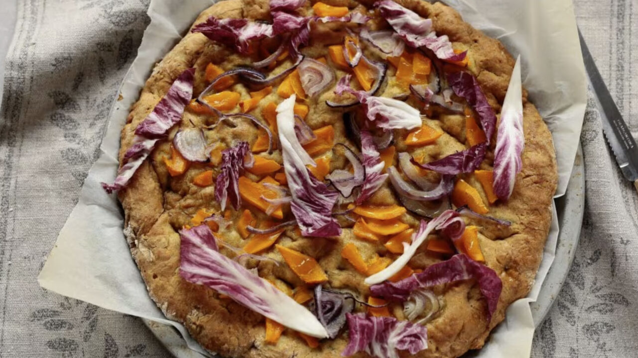 La Focaccia dell’Autunno con Zucca e radicchio