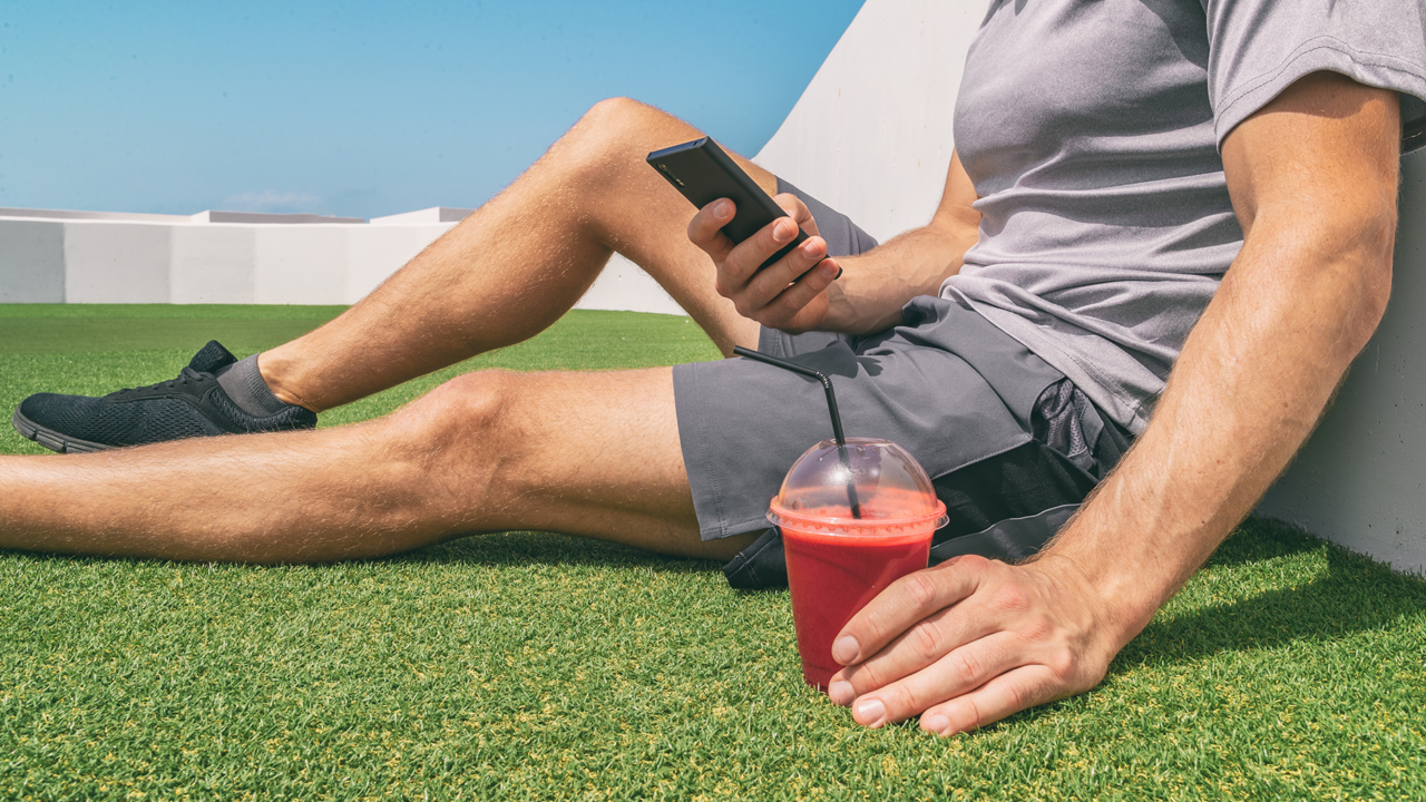 Cosa Mangiare Prima e Dopo un Allenamento: La Guida per Ogni Sportivo!